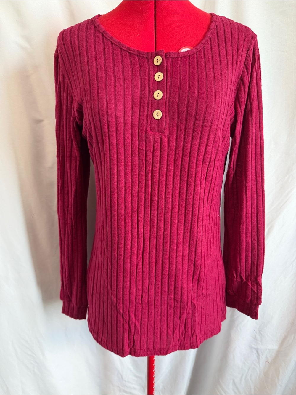 Long-Sleeve Ribbed Henley Top - Berry
